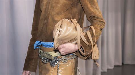 miu miu bag 2025